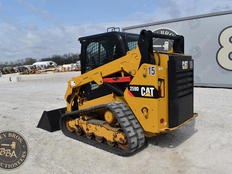 2017-caterpillar-259d-image-8