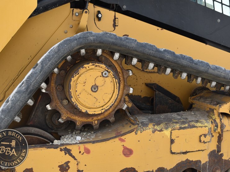 2017-caterpillar-259d-image-35