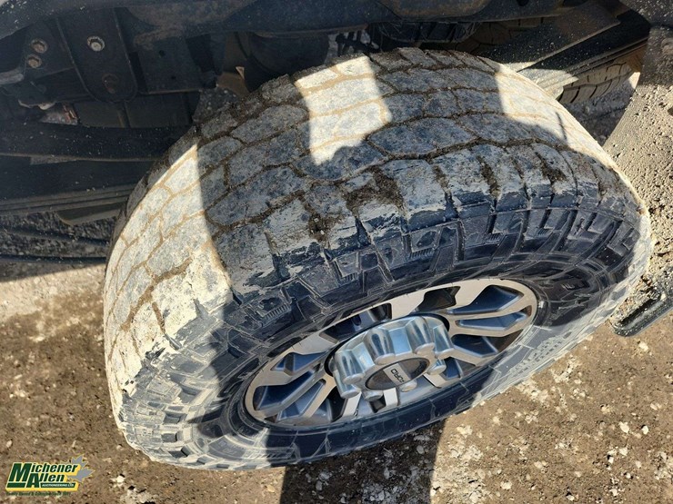 2020-ford-f350-image-10