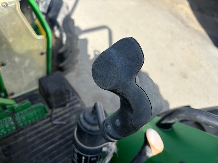 john-deere-5075e-image-21