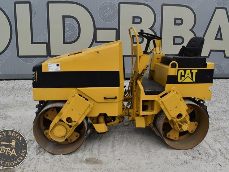 1999-caterpillar-cb-224c-image-4