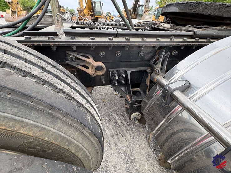 2024-international-hx520-image-27