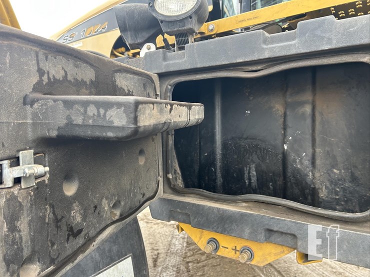 2009-ag-chem-rogator-ss1084-image-16