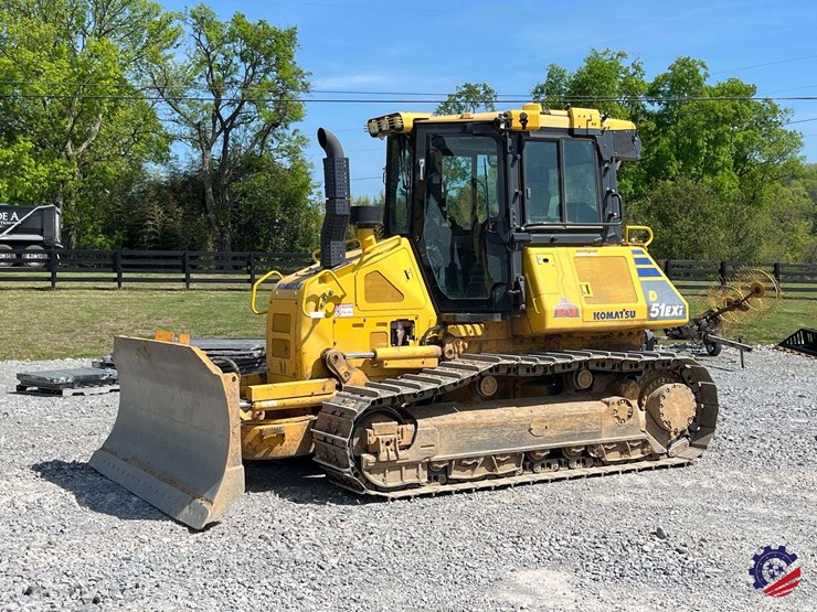 2018-komatsu-d51exi-24-image-1