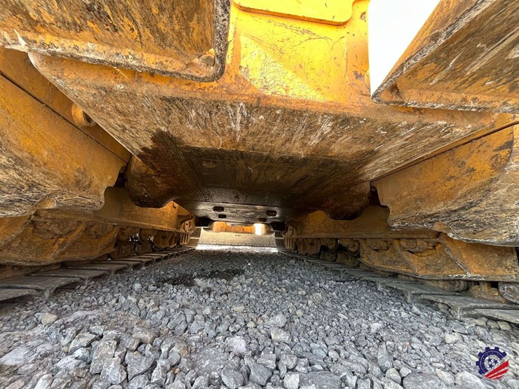 2018-komatsu-d51exi-24-image-40