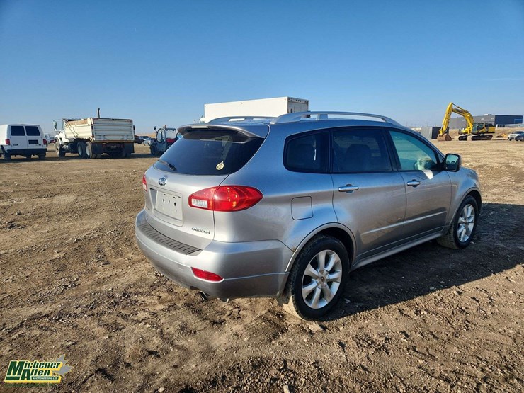 2011-subaru-tribeca-image-3