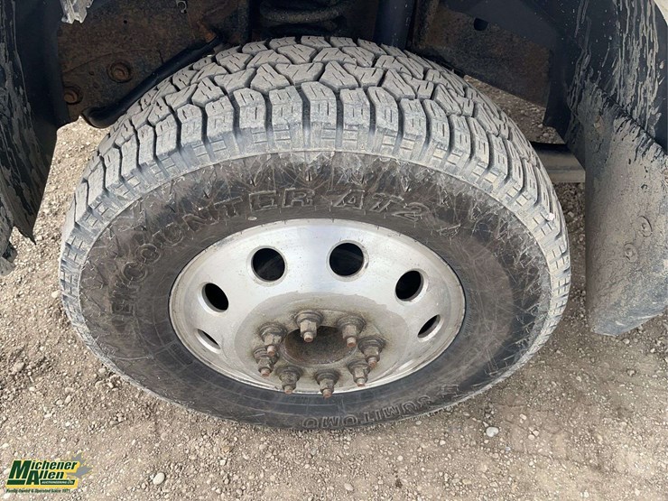 2015-dodge-3500-image-9