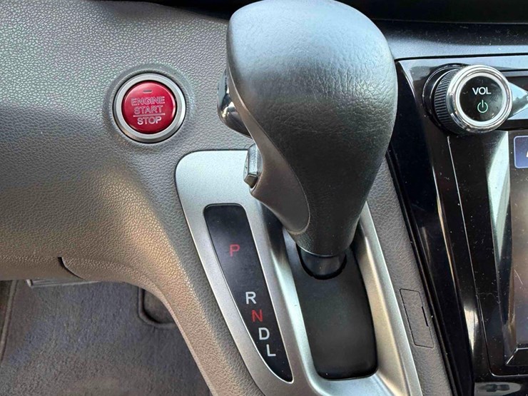 2015-honda-odyssey-image-17