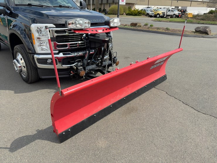 2023-ford-f450-xlt-image-8