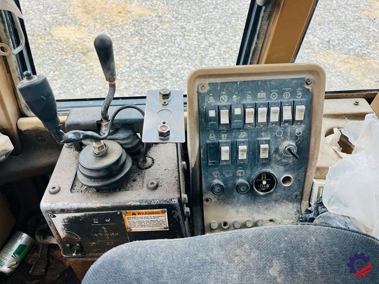 1995-caterpillar-it28f-image-52