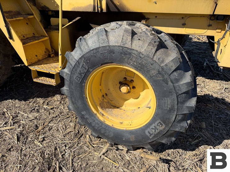 1996-new-holland-fx45-image-23