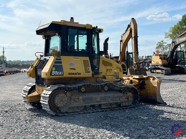 2018-komatsu-d51exi-24-image-4