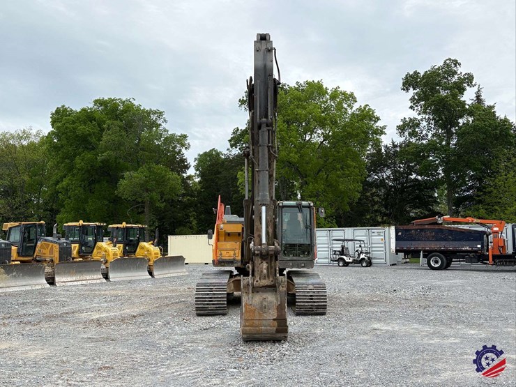 2017-volvo-ec300el-image-23