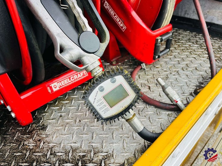 2009-gmc-savana-s/a-enclosed-roadside-service-truck-image-42