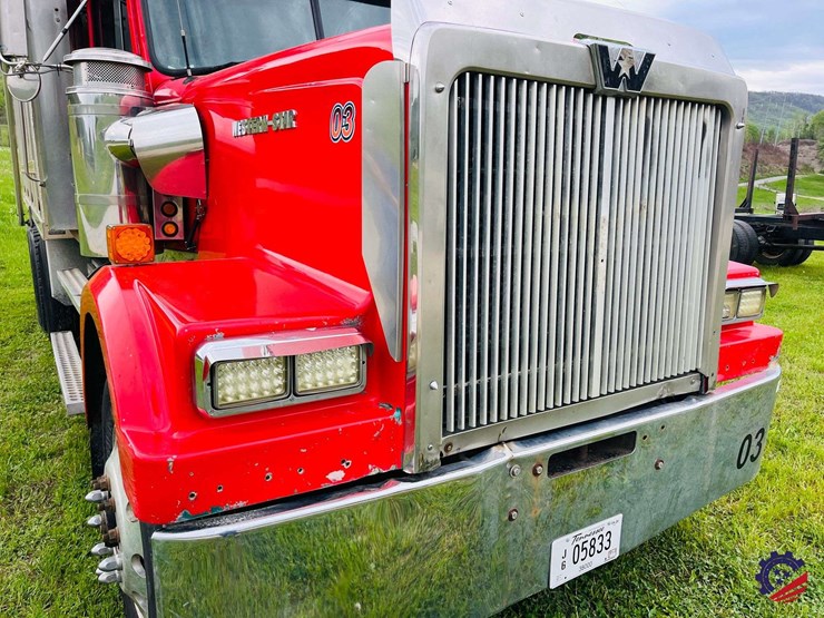 2000-western-star-4900-image-11