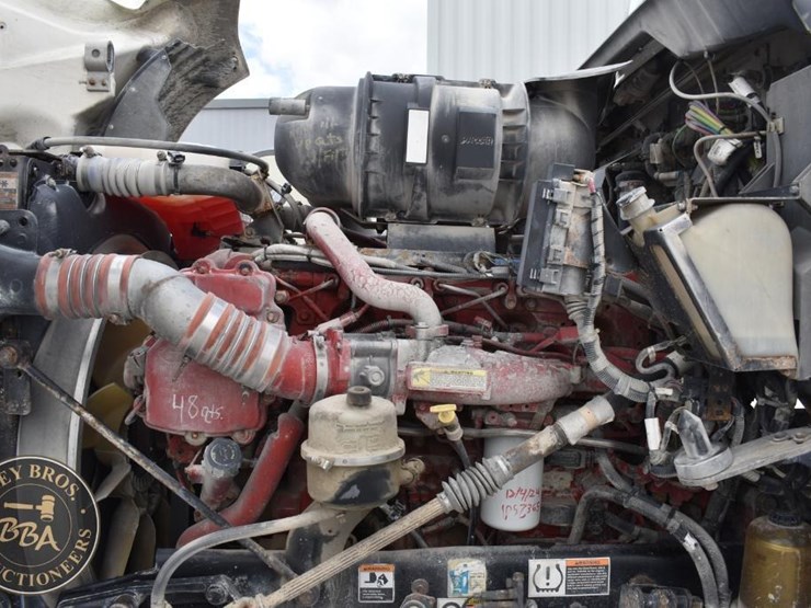 2014-kenworth-t660-image-17