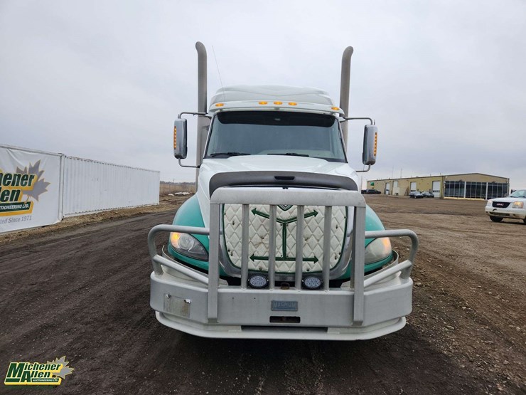 2014-international-prostar-image-21