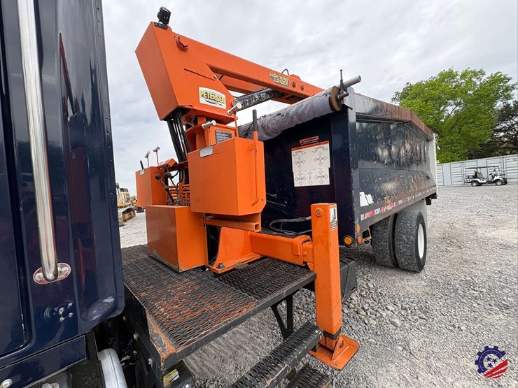 2019-western-star-4700-image-21