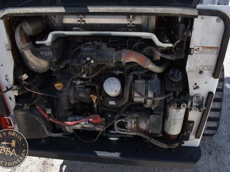 2023-bobcat-t770-image-28