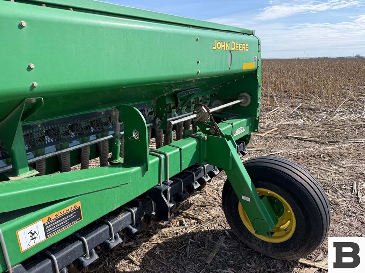 john-deere-1520-image-13