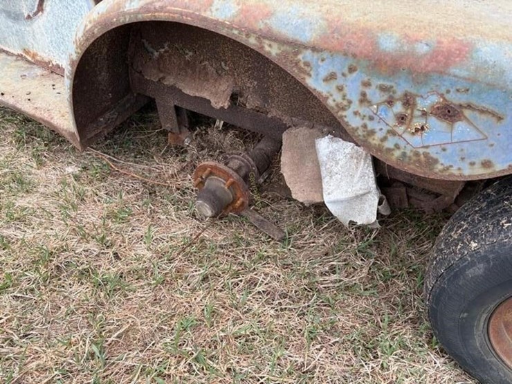 tandem-axle-13'-cattle-trailer-image-4