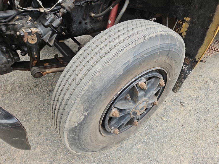 1987-ford-f800-image-12