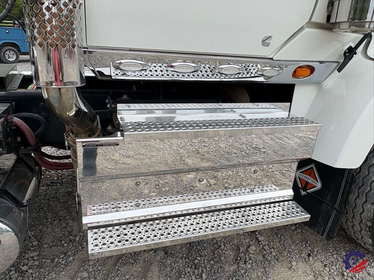 2024-international-hx520-image-48