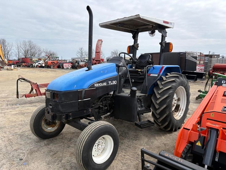 new-holland-tl90-image-2