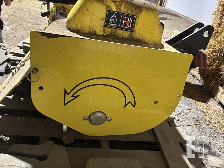 2009-john-deere-42-image-8