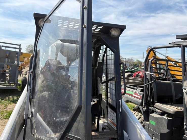 bobcat-742b-image-15