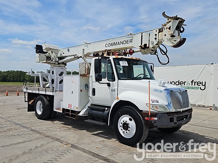 2005-international-durastar-4300-image-6