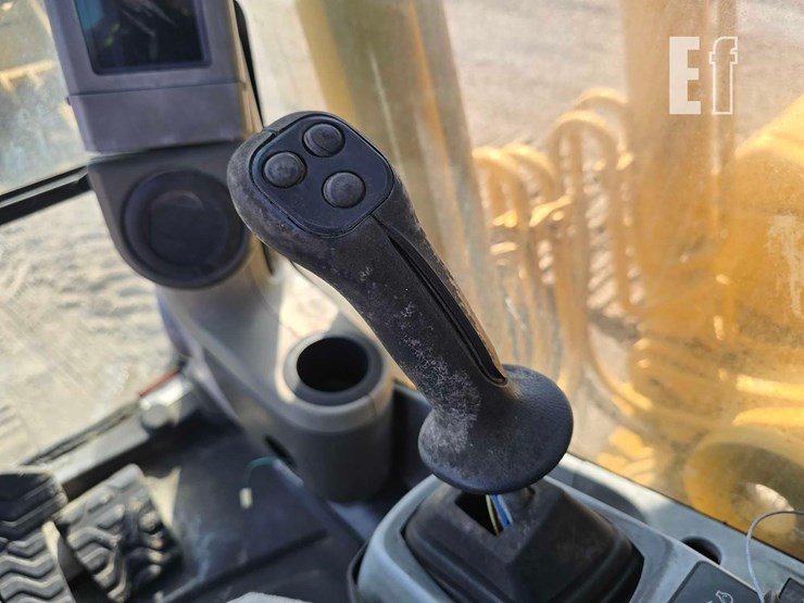 2007-caterpillar-320dl-image-17