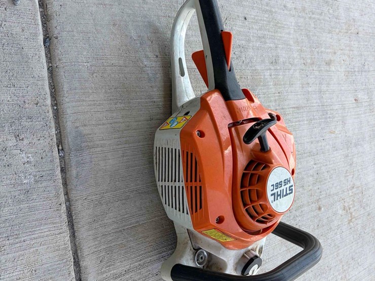 stihl-hs56c-26"-hedge-trimmer-image-3
