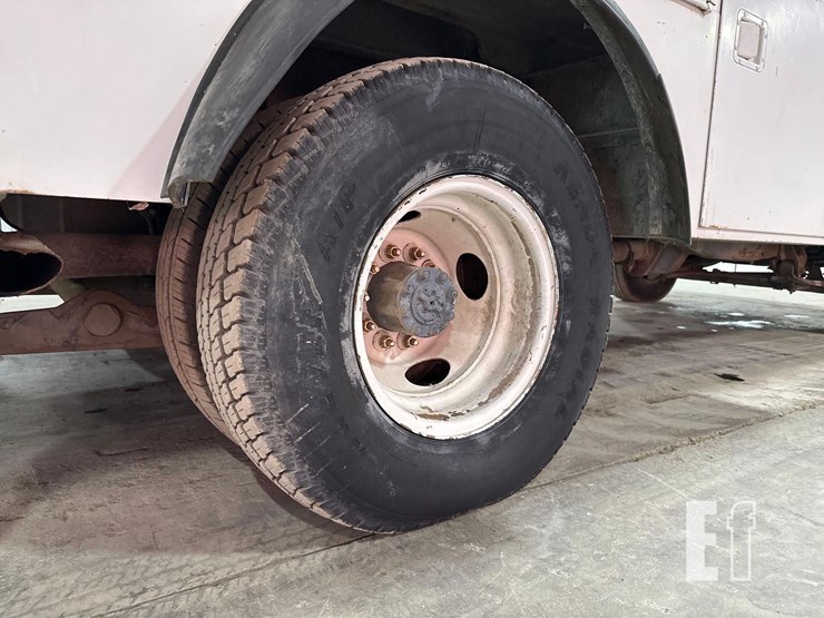 1996-ford-f450-image-34