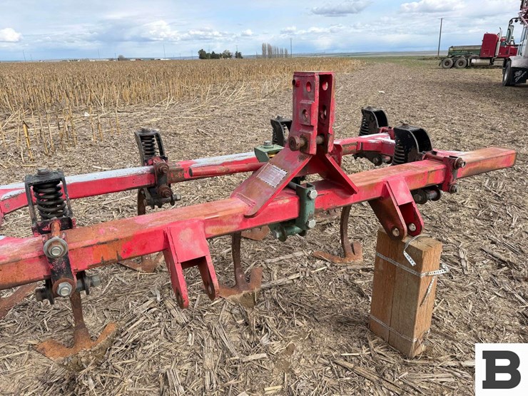 custom-cut-3pt-cultivator-toolbar-image-9