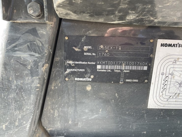 2013-komatsu-d65ex-17-image-40