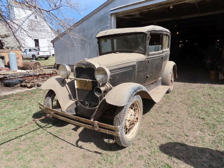 1930-ford-2dr-sedan-image-12