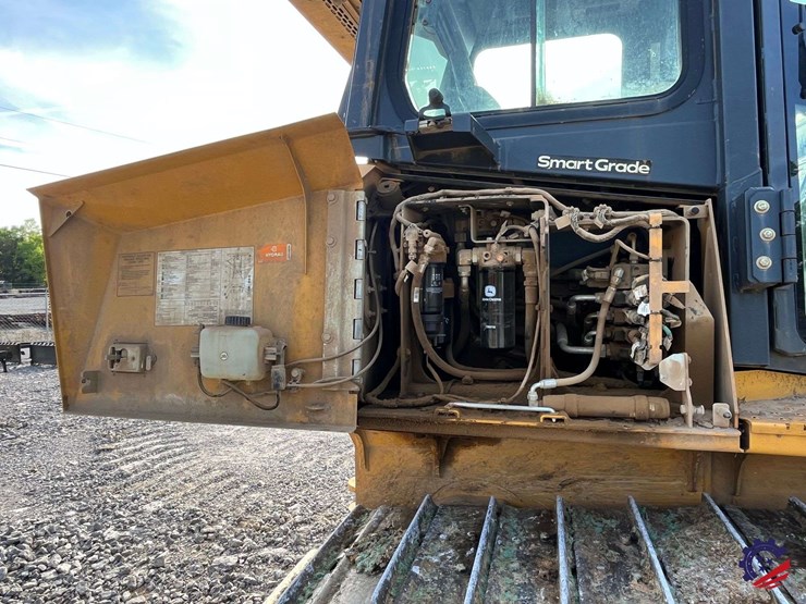 2018-deere-700k-xlt-image-47