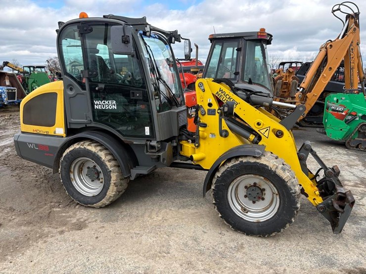 wacker-neuson-wl38-image-2