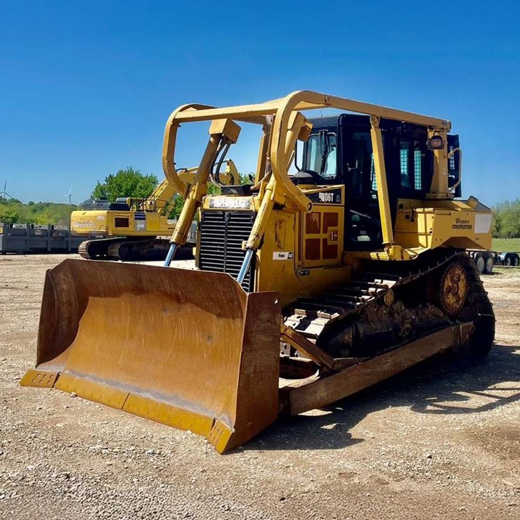 2020 CATERPILLAR D6T XL