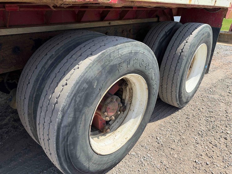 2007-mack-granite-gu713-image-9