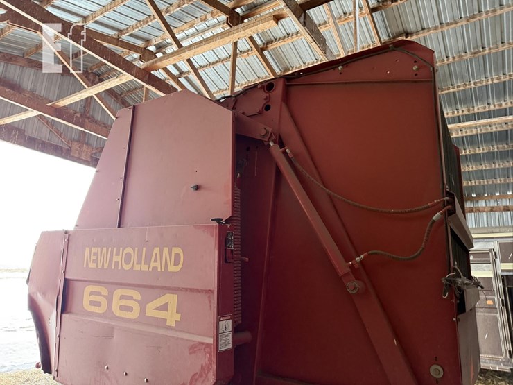 new-holland-664-image-8