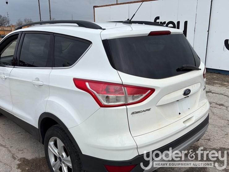 2014-ford-escape-image-14