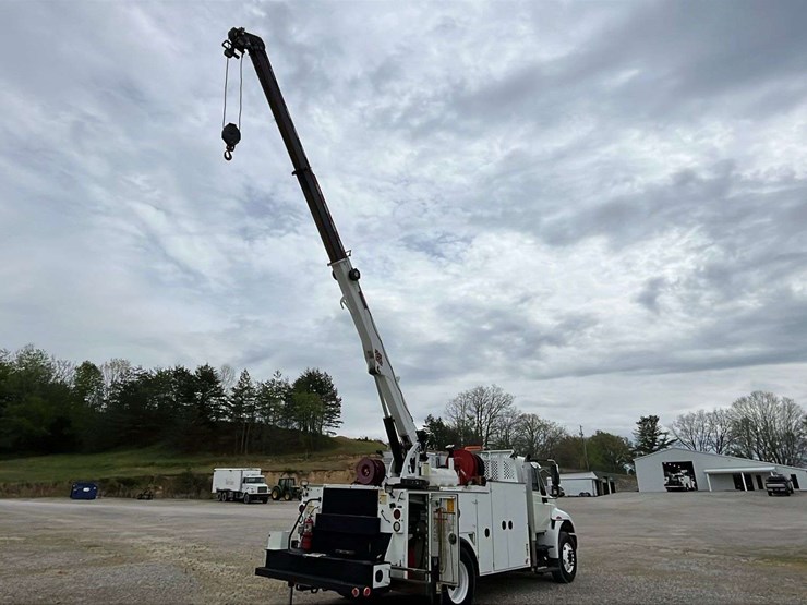 2015-international-durastar-4300-image-111