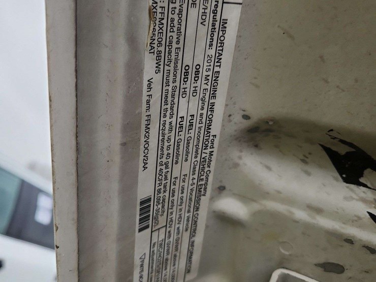 2015-ford-f550-image-25