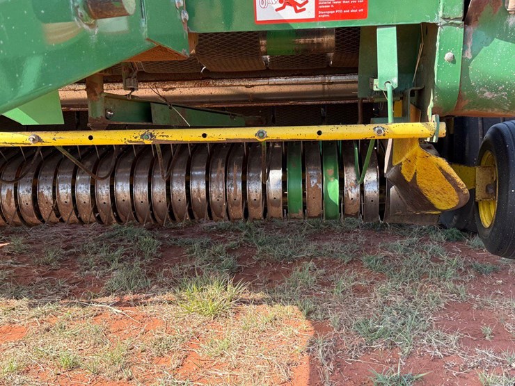 john-deere-530-image-5