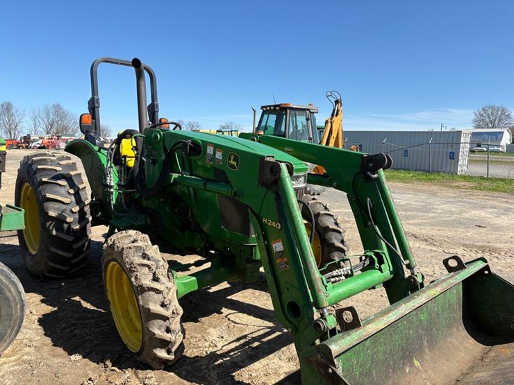 john-deere-5075e-image-21