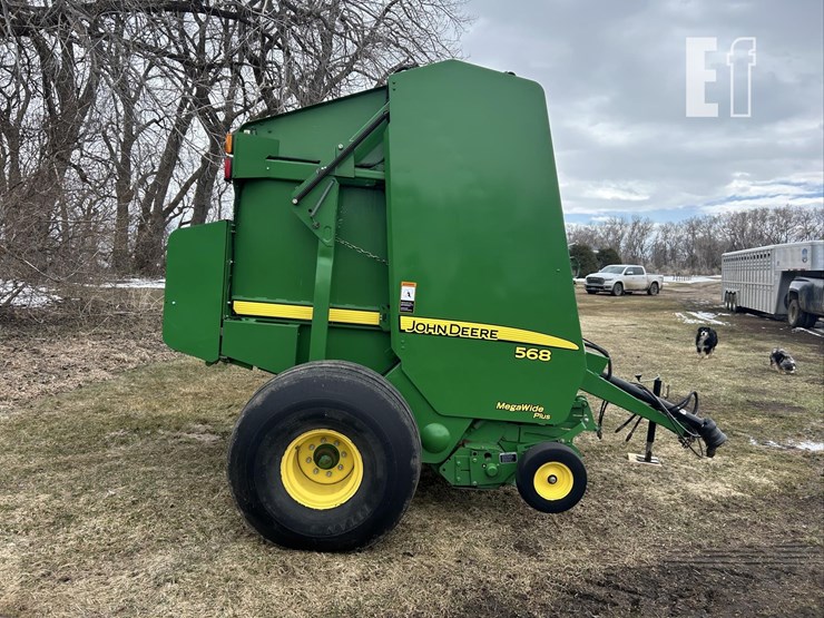 2011-john-deere-568-image-3