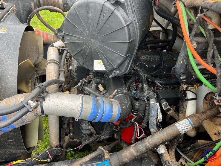 2006-ford-f750-image-32