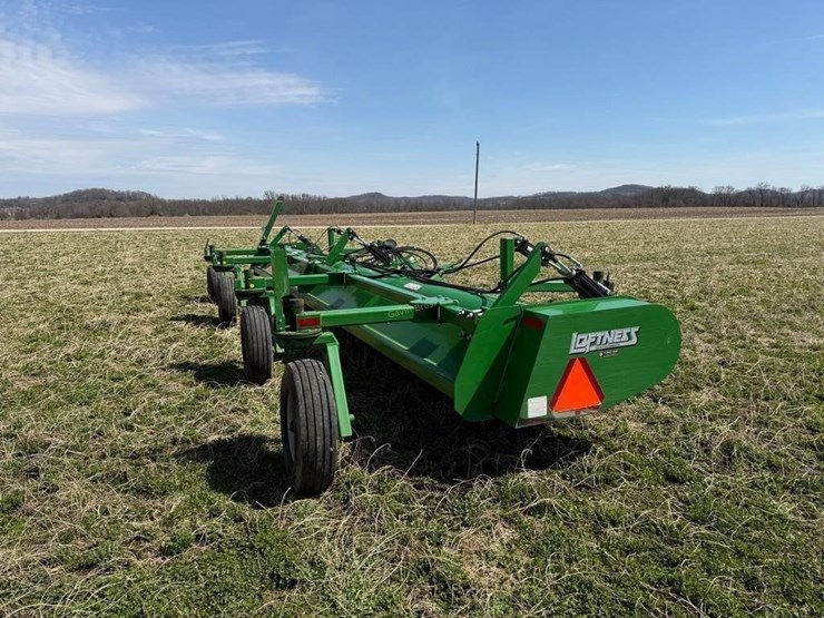 loftness-30’-stalk-chopper-image-7